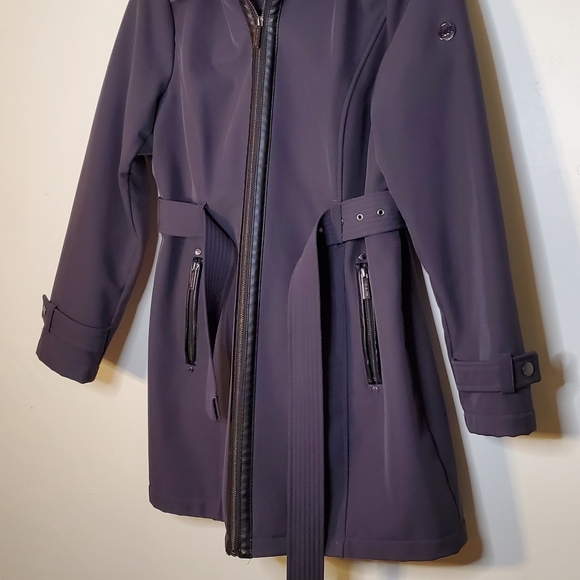 Michael Kors Smokey Gray Zip-Up Belted Jacket with Removable Hood - Picture 7 of 15